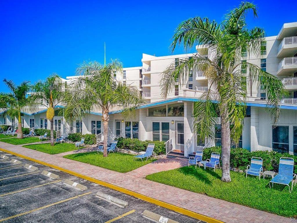 Sea Crest Aparthotel Point O'Rocks Eksteriør bilde